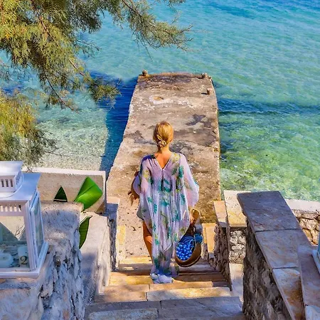 *** Step 2 Sea *** - Beautiful On The Beach ! *